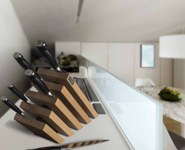 Ceppo Portacoltelli Magnetico In Faggio Naturale Serie Venezia Con Distanziali Di Artelegno - immagine 2