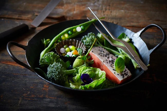 Valigetta Voyager: 5 Coltelli, 4 Accessori E 1 Giacca Chef Prestige - immagine 5